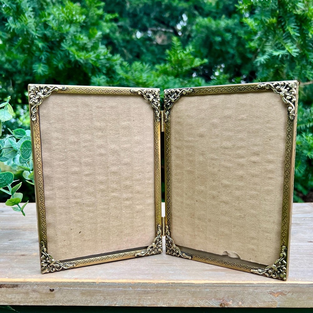 Vintage Gold Ornate Double Hing Picture Frame 5x7